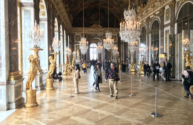 Half-day self-guided trip in Versailles with transportation and skip-the-line access