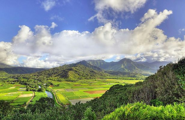 Hawaii movie tour of Kauai