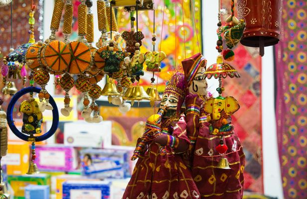 Jaipur city half-day private shopping tour