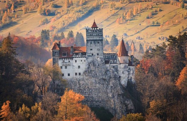 Private day trip to Dracula’s Castle