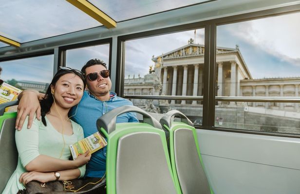 Royal Vienna 48-hour hop-on hop-off bus