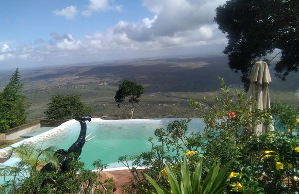 Shimba Hills 1-day tour with Sheldrick Falls hike from Mombasa