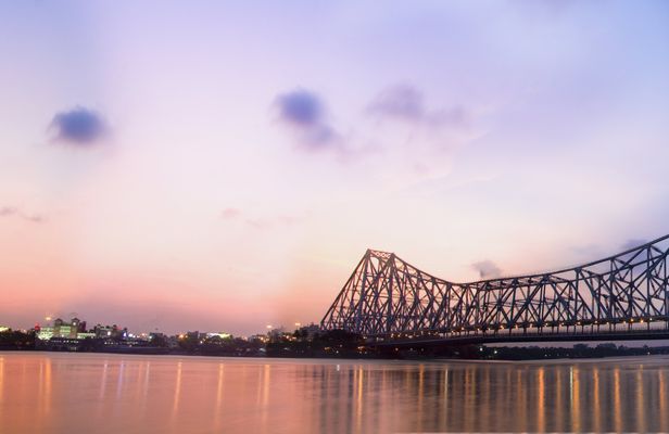 Sunset cruise and dinner at Kolkata