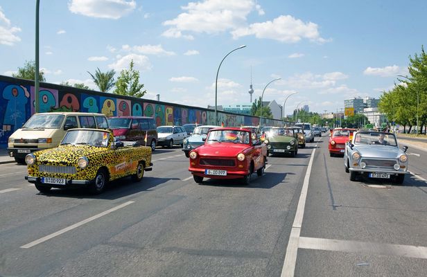 Berlin compact 75-minute Trabi safari