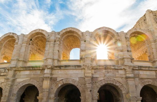 Arles private walking tour