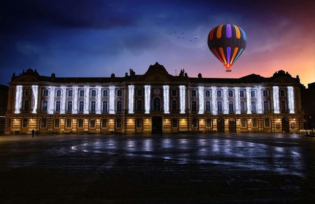 Private guided walking tour of Toulouse