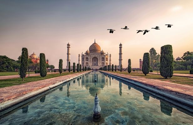 Taj Mahal and Agra Fort private day tour by train from Delhi