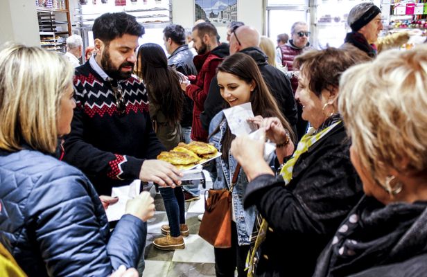 Tapas brunch tour in Barcelona