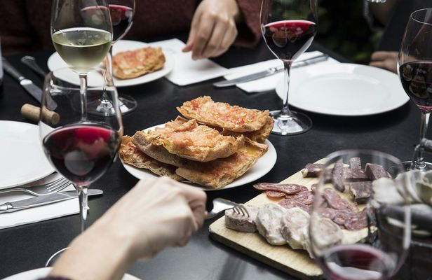 Barcelona wine and tapas tour