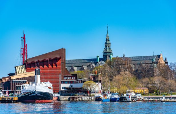 Stockholm city tour with private driver and Vasa Museum