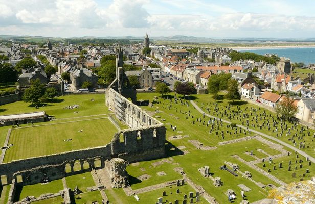 St Andrews and the Fishing Villages of Fife small-group day tour