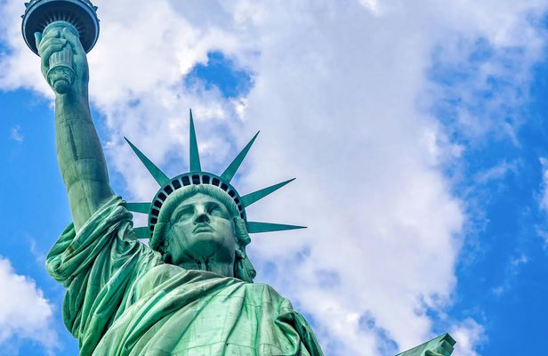 Statue of Liberty and Immigration Museum Tour