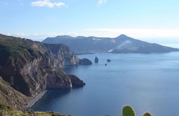 Lipari and Vulcano full-day tour from Cefalù