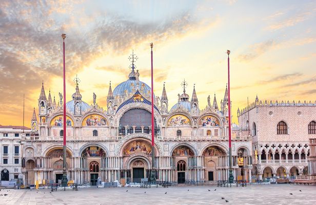 Doge's Palace and Saint Mark's Basilica tour