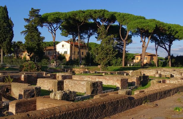 Half-day guided tour of Ostia Antica archeological park