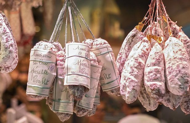 Food Market Tour in Les Halles of Lyon-Paul Bocuse