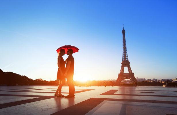 Romantic night tour of Paris for two with cruise and dinner