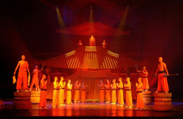 Beijing Kung Fu show with transfer
