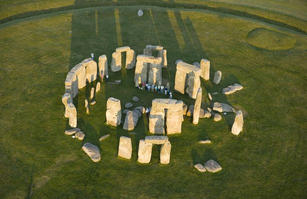 Stonehenge Inner Circle access and Windsor tour