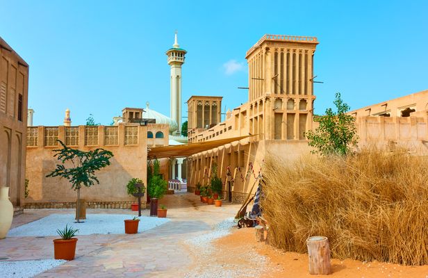 Lunch at Sheikh Mohammed Centre for Cultural Understanding including transfers