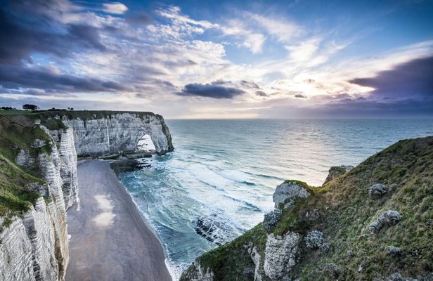 Excursion to Etretat and Le Havre from Paris