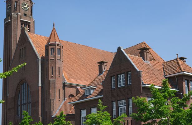 Self guided tour with interactive city game of Roosendaal