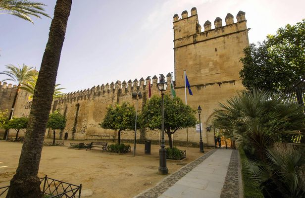 Alcázar of the Christian Monarchs guided tour in Córdoba
