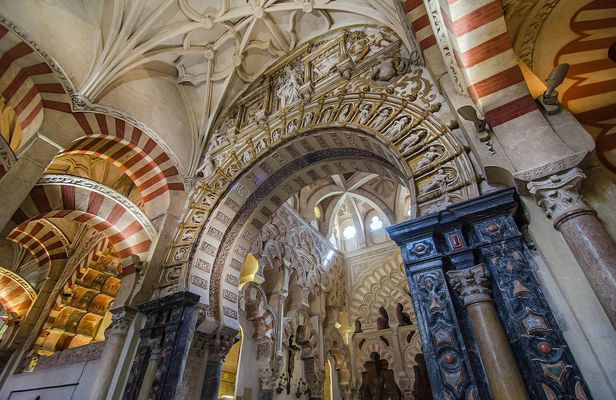 Cordoba's iconic landmarks 4-hour guided tour