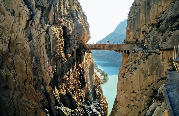 Caminito del Rey tour from Málaga with picnic