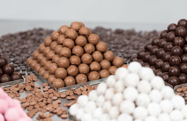 Guided tour of the finest chocolates in Paris
