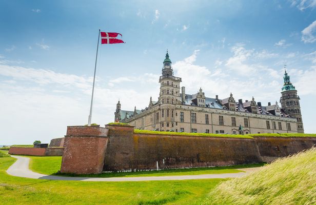 Full-day trip around Copenhagen