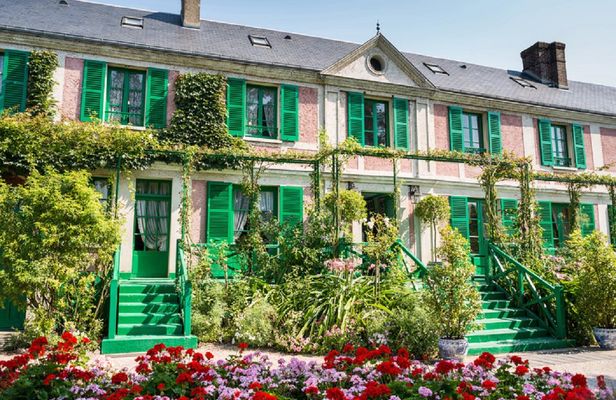 Private trip to Giverny from Paris