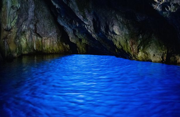 Boat Trip to Capo Palinuro Sea Caves