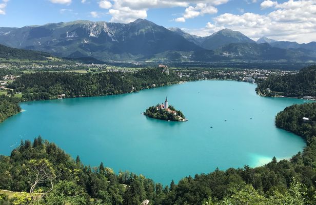 Tour to lake Bled and to Ljubljana from Trieste
