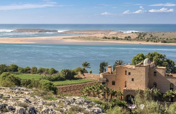 Private Day Trip to the Coastal Towns of Oualidia and Safi
