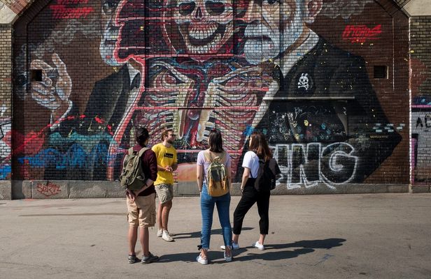 Street art tour through Vienna