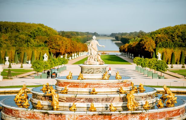 Versailles and Giverny small group day trip from Paris