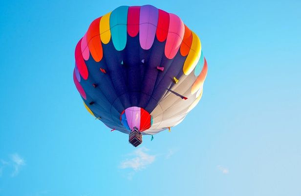 Teotihuacan pyramids hot air balloon ride
