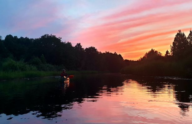 Night walk and canoeing tour from Pärnu