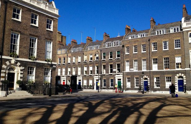 London literary private walking tour of Bloomsbury