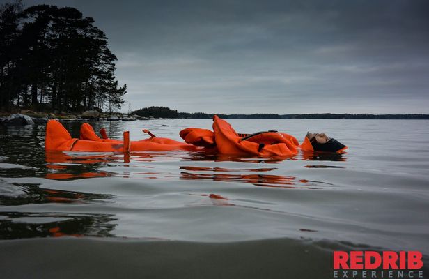 Survival suit floating experience