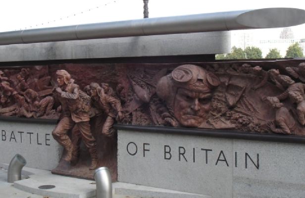 Blitz walking tour London