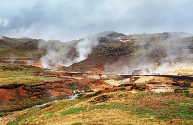 Reykjanes Peninsula and The Blue Lagoon day tour