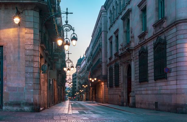 Gothic Quarter walking tour with pintxos tasting