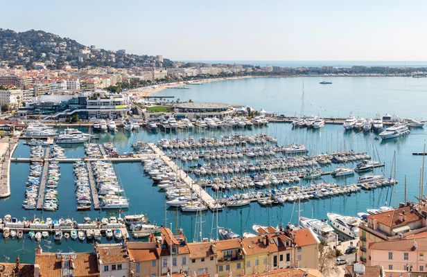 Private Provence full day trip from Cannes port