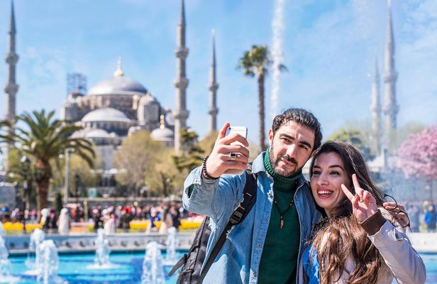 Blue Mosque and Sultanahmet Square tour