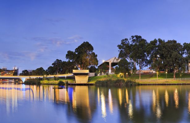 Adelaide Oval Stadium tour