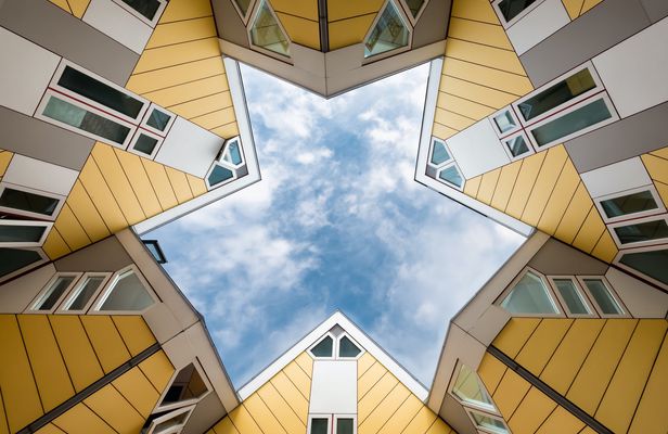 Private Rotterdam architecture walking tour