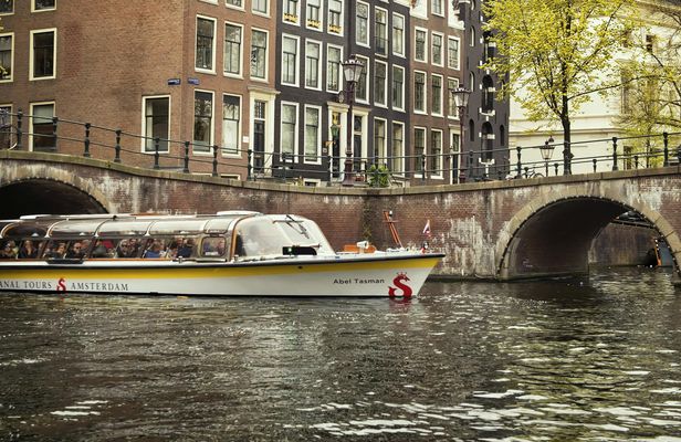 Amsterdam Canal Cruise from Damrak