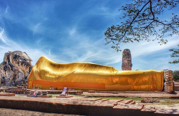 Ancient city of Ayutthaya guided tour from Bangkok